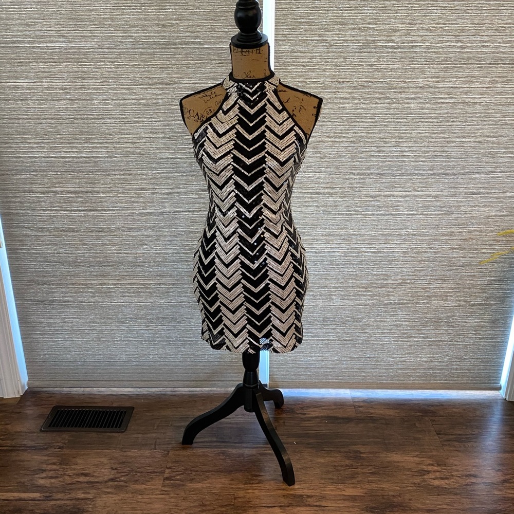 Black and white sequined dress
